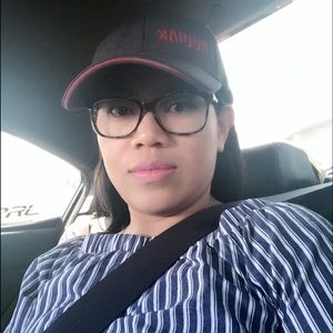 Meet your Posher, Melanie